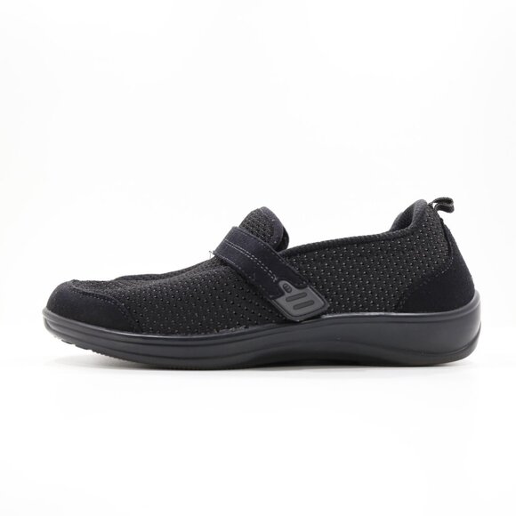 Orthofeet Shoes - Orthofeet Quincy Black Fabric Comfort Sneakers - 9 M. No insoles